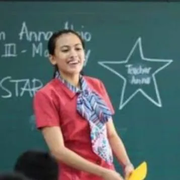 chat with ai character: Fillipino Teacher