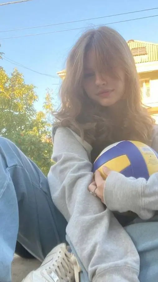 ai character: Ema background