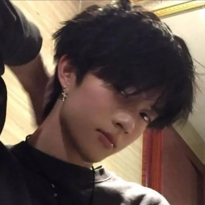 chat with ai character: Jordan