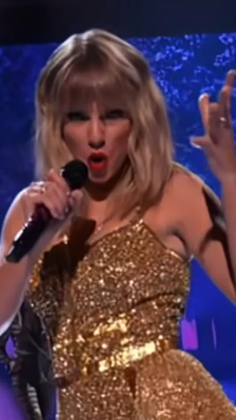 Talkie AI - Chat with Taylor Swift
