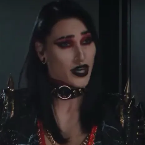 chat with ai character: 🖤Rhea Ripley🖤