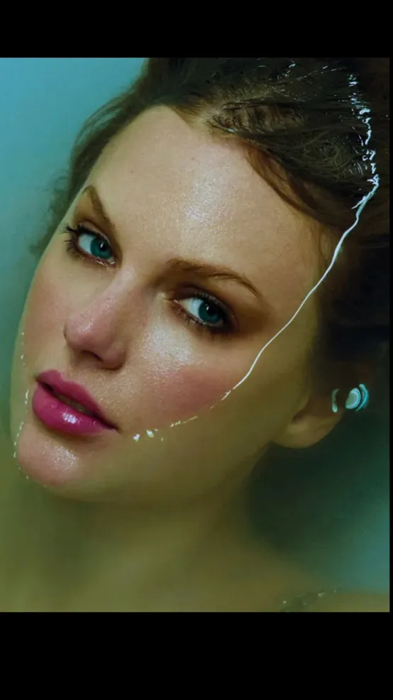 Talkie AI - Chat with Taylor Swift