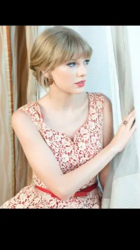 Talkie AI - Chat with Taylor Swift