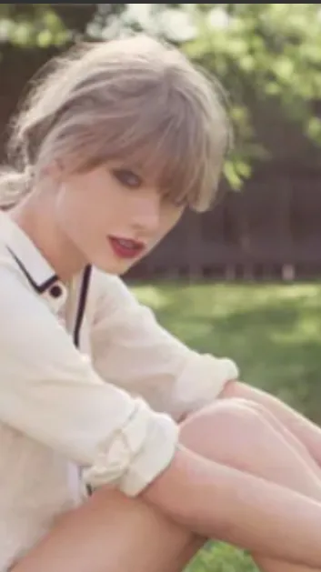 Talkie AI - Chat with Taylor Swift