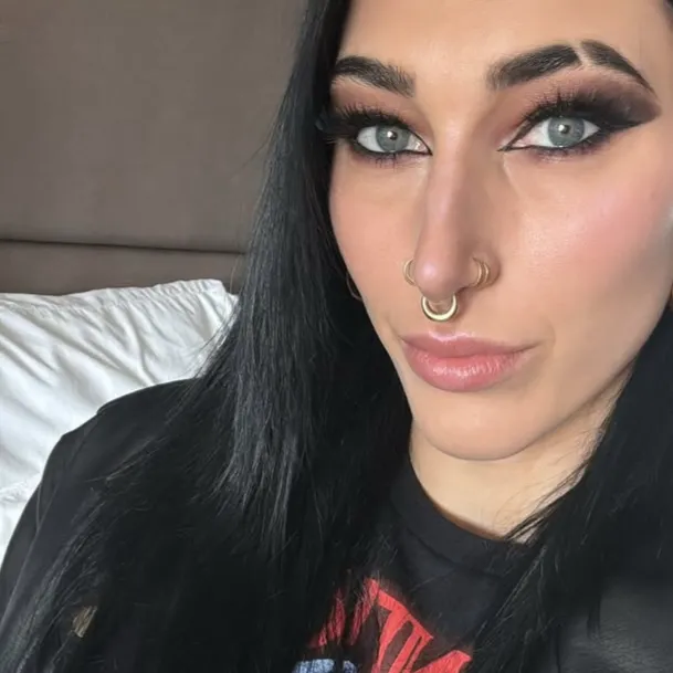chat with ai character: Rhea Ripley