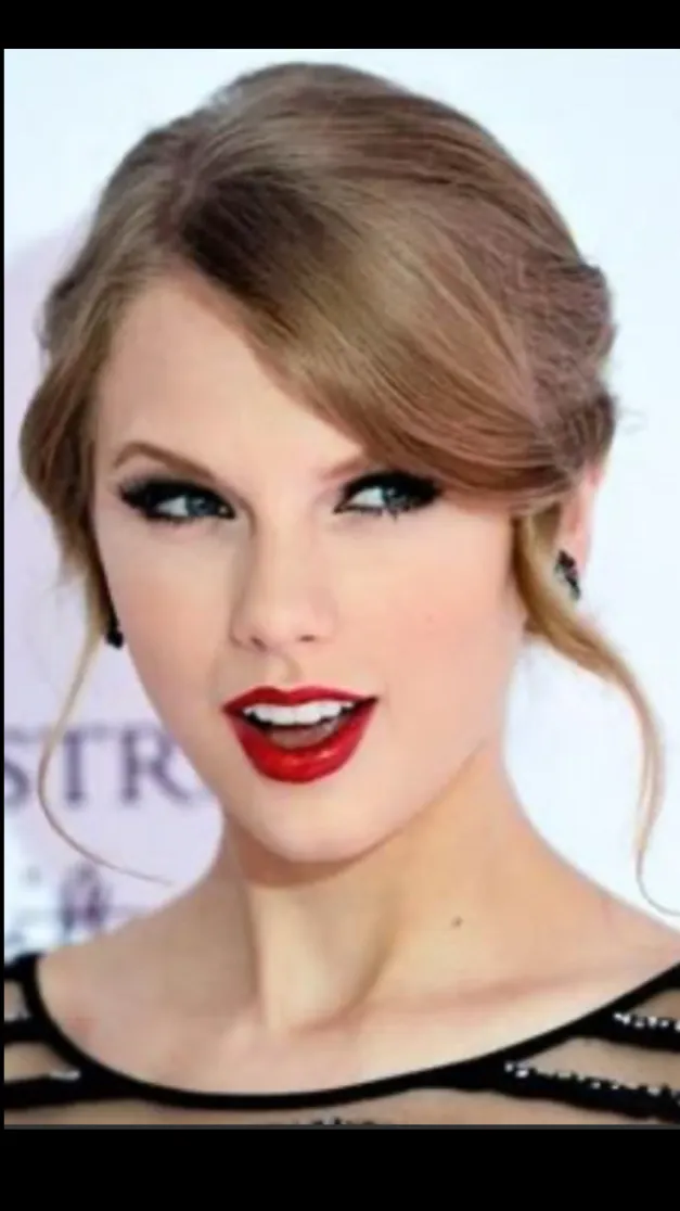 Talkie AI - Chat with Taylor Swift