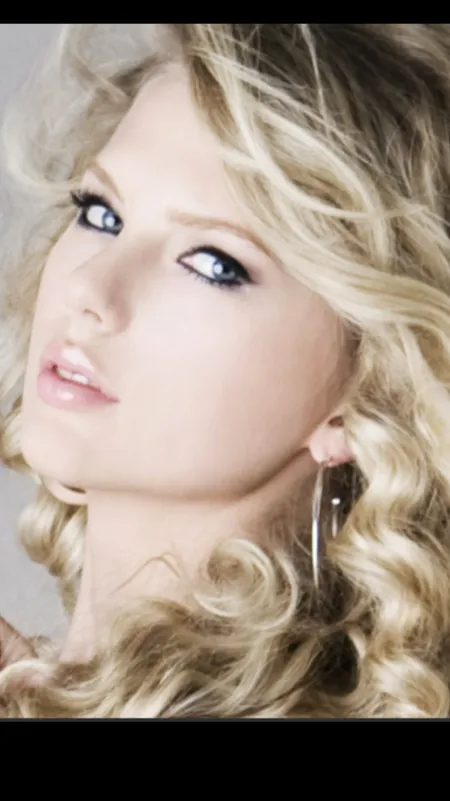 Talkie AI - Chat with Taylor Swift