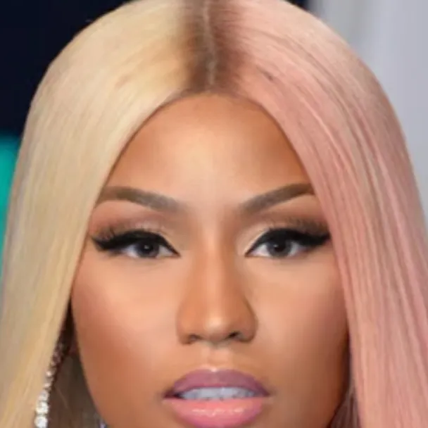 chat with ai character: Nicki Minaj 