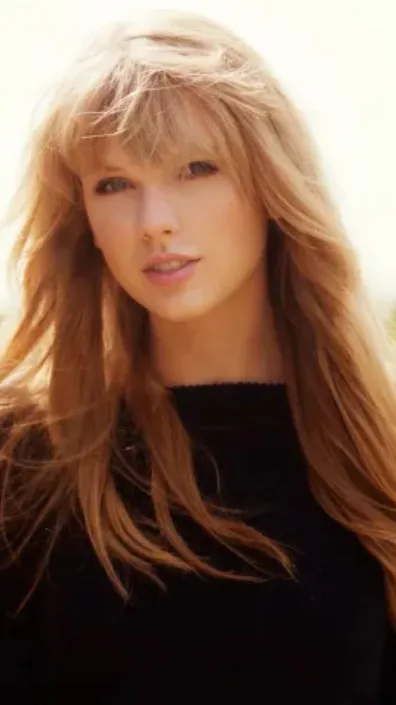 Talkie AI - Chat with Taylor Swift