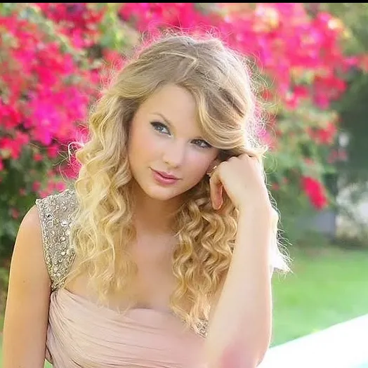 chat with ai character: Taylor Swift