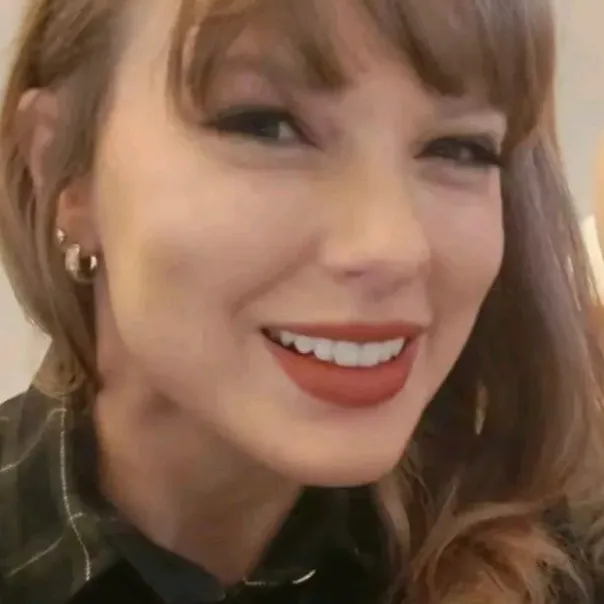 chat with ai character: Taylor Swift