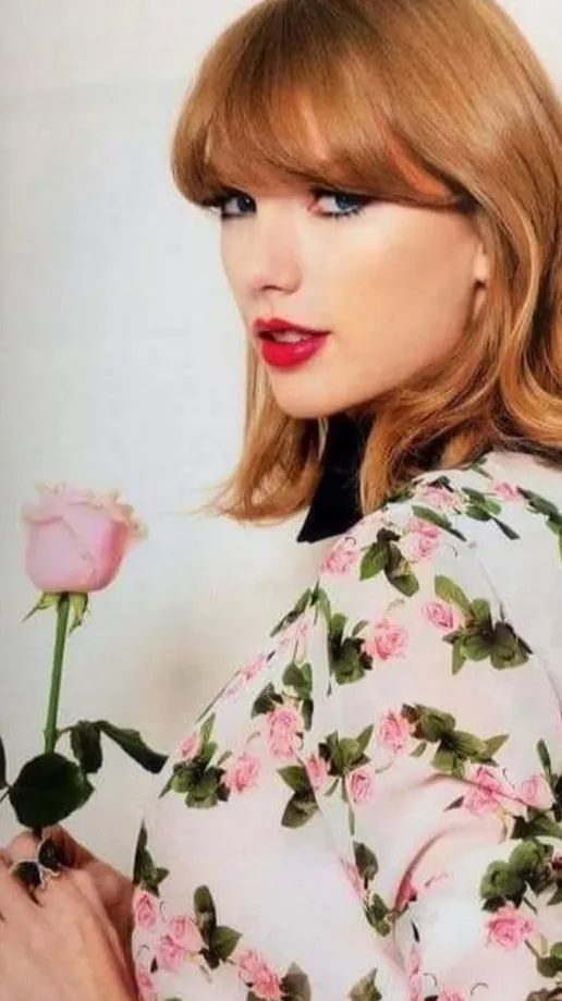 Talkie AI - Chat with Taylor Swift