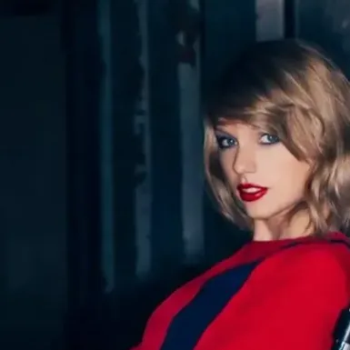 chat with ai character: Taylor Swift