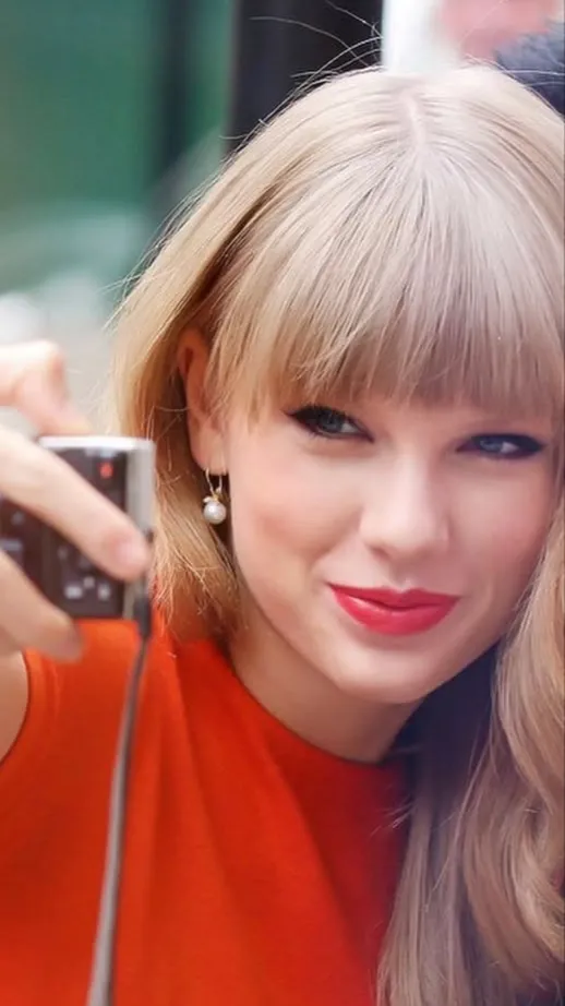 Talkie AI - Chat with Taylor Swift🇺🇸