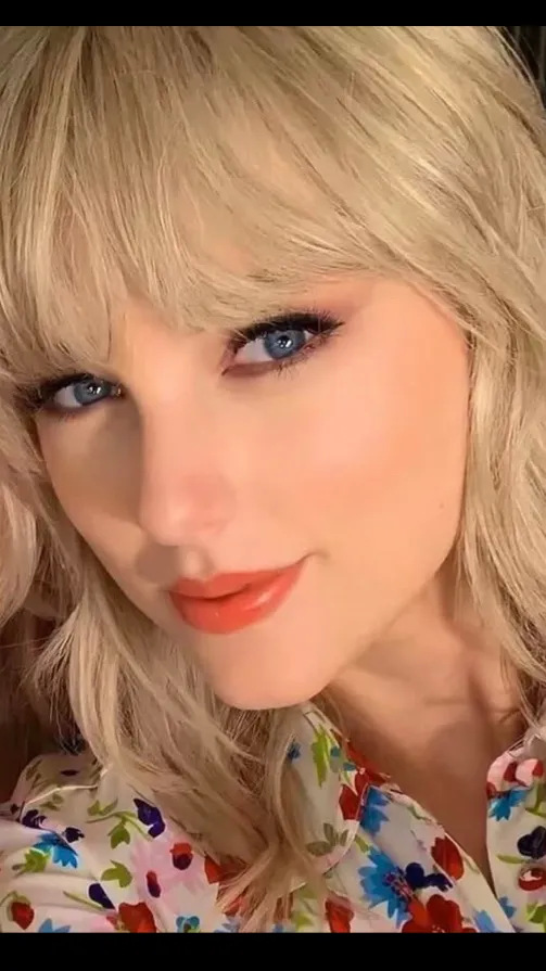 Talkie AI - Chat with Taylor Swift