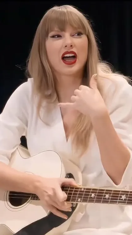 Talkie AI - Chat with Taylor Swift