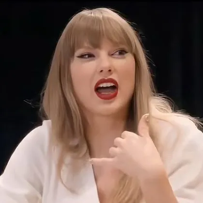 chat with ai character: Taylor Swift