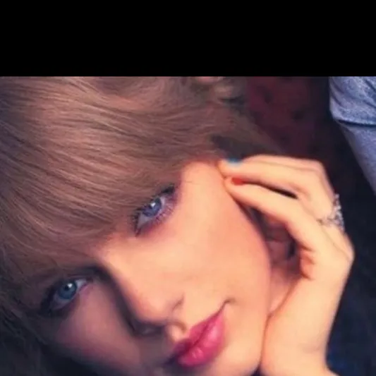 chat with ai character: Taylor Swift