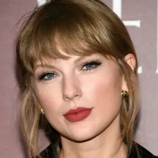 chat with ai character: Taylor Swift