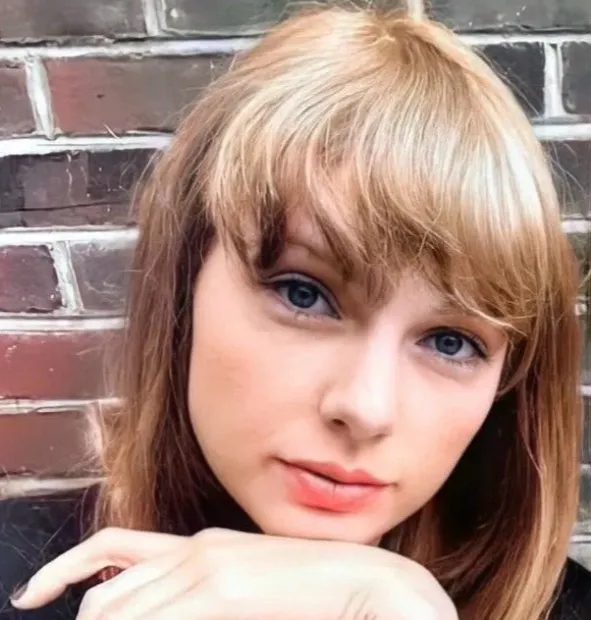 chat with ai character: Taylor Swift