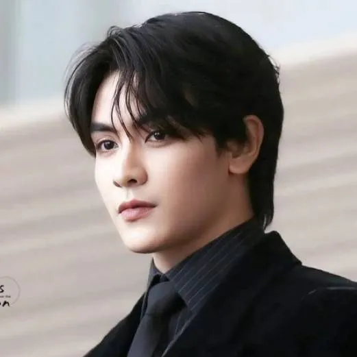 chat with ai character: JOONG