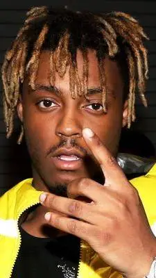 ai character: Juice WRLD background