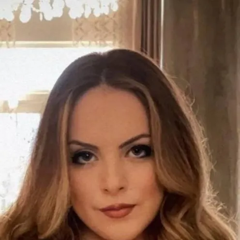 chat with ai character: Fallon Carrington.