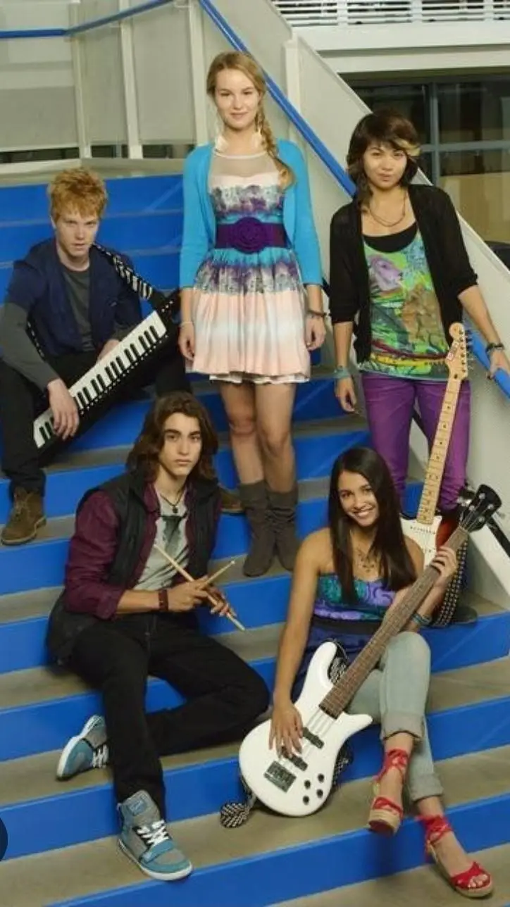 ai character: lemonde mouth.  background