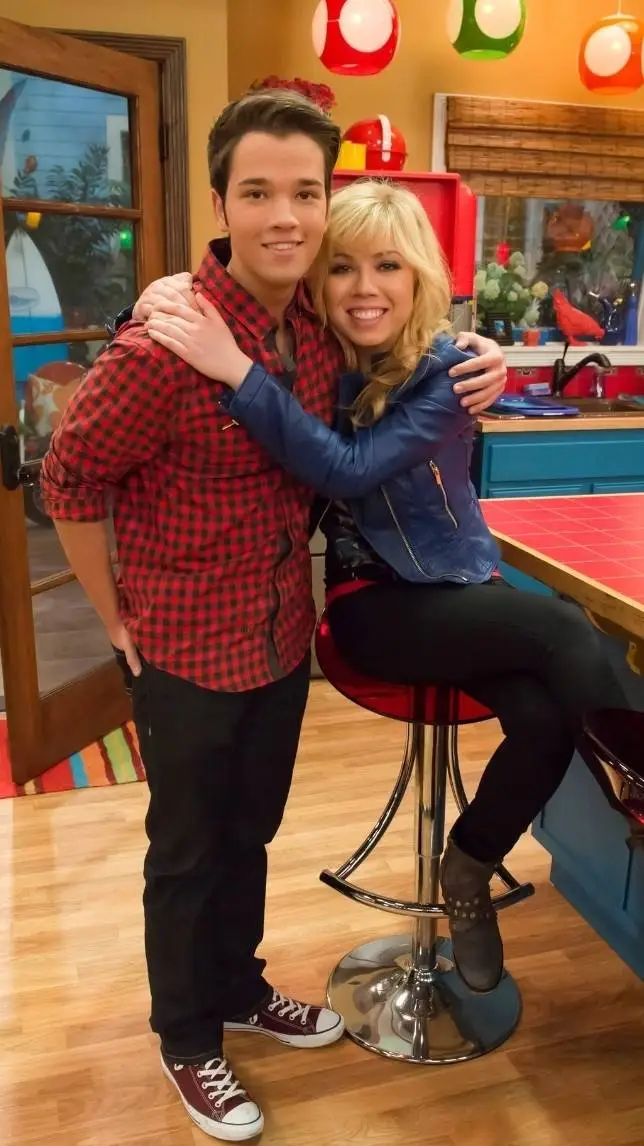 ai character:  Freddie Benson background