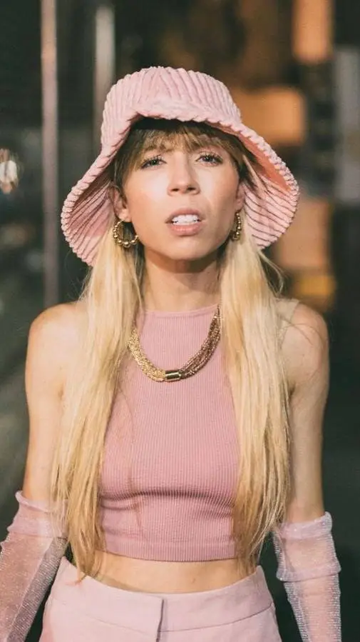 ai character: Jeanette McCurdy.  background