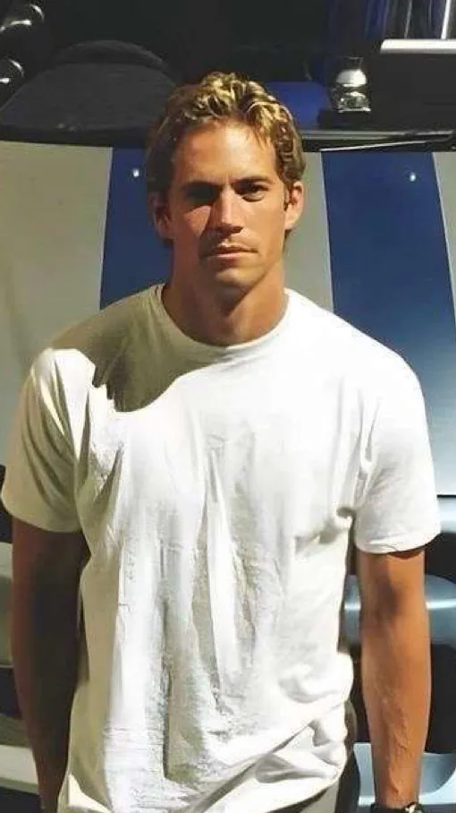 Talkie AI - Chat with Paul Walker