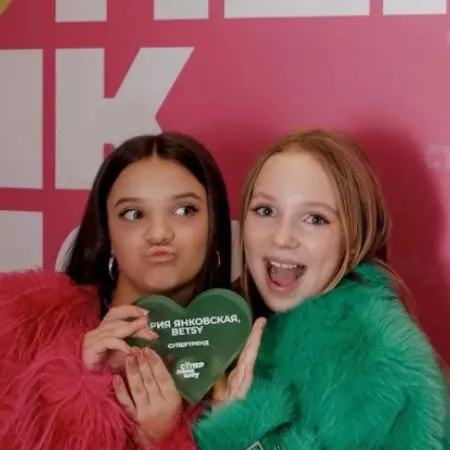 chat with ai character: Betsy & Maria🇷🇺