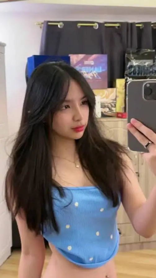 ai character: Jiji background