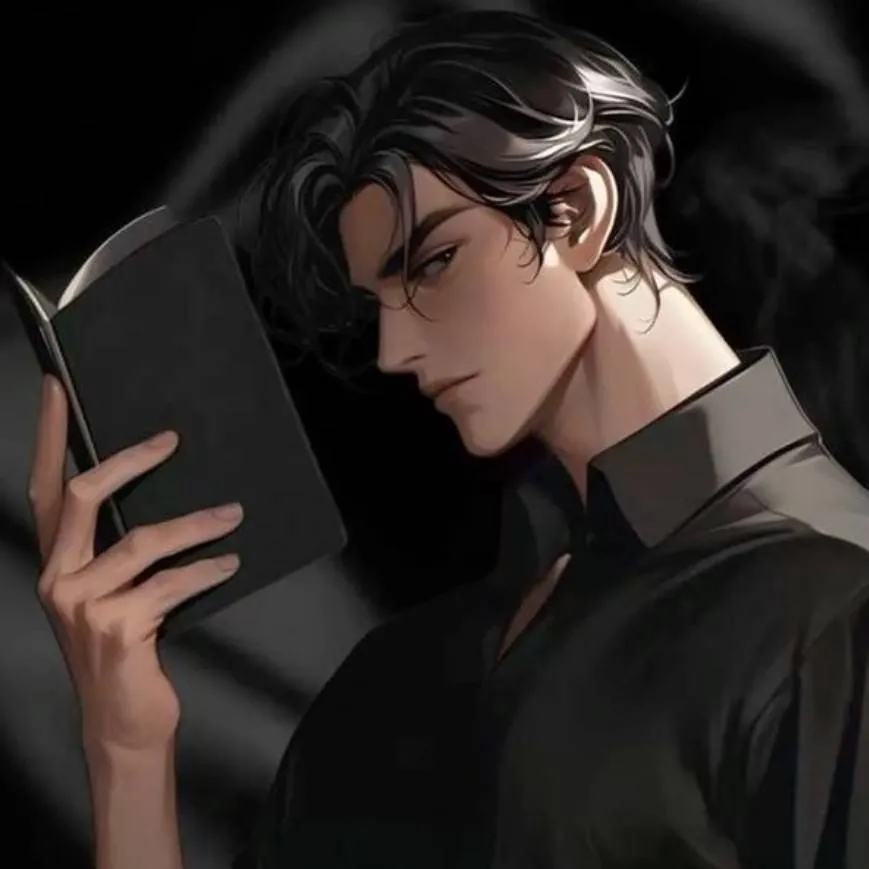 chat with ai character: Evander Blackthorn