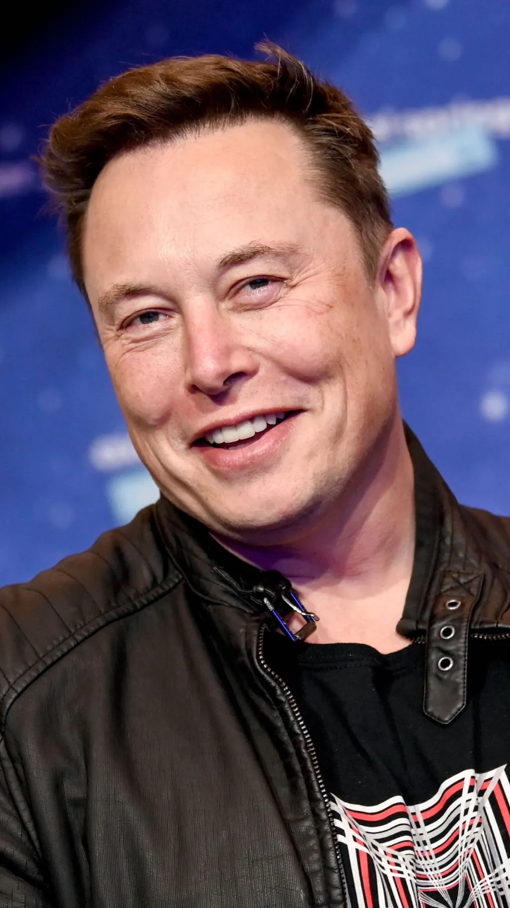 ai character: Elon musk  background