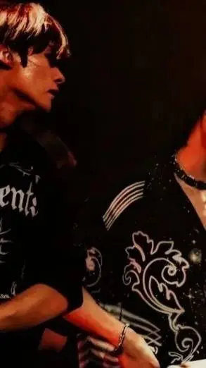 ai character: hyunjin lee know  background