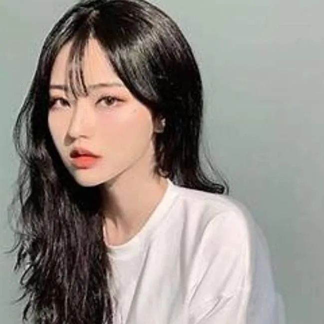 chat with ai character: Emma