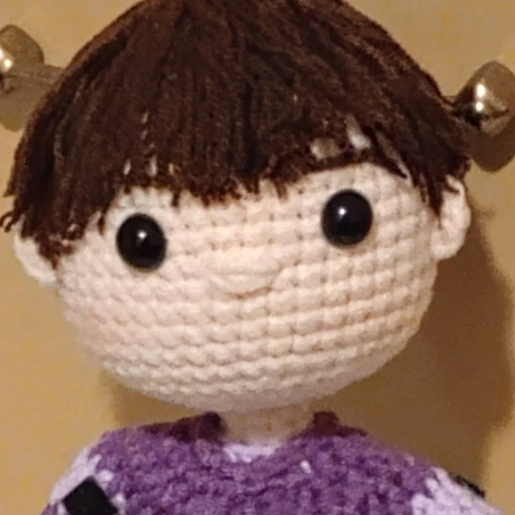 chat with ai character: doll Joe 