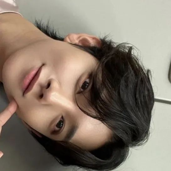 chat with ai character: THE8 X SHUA😼