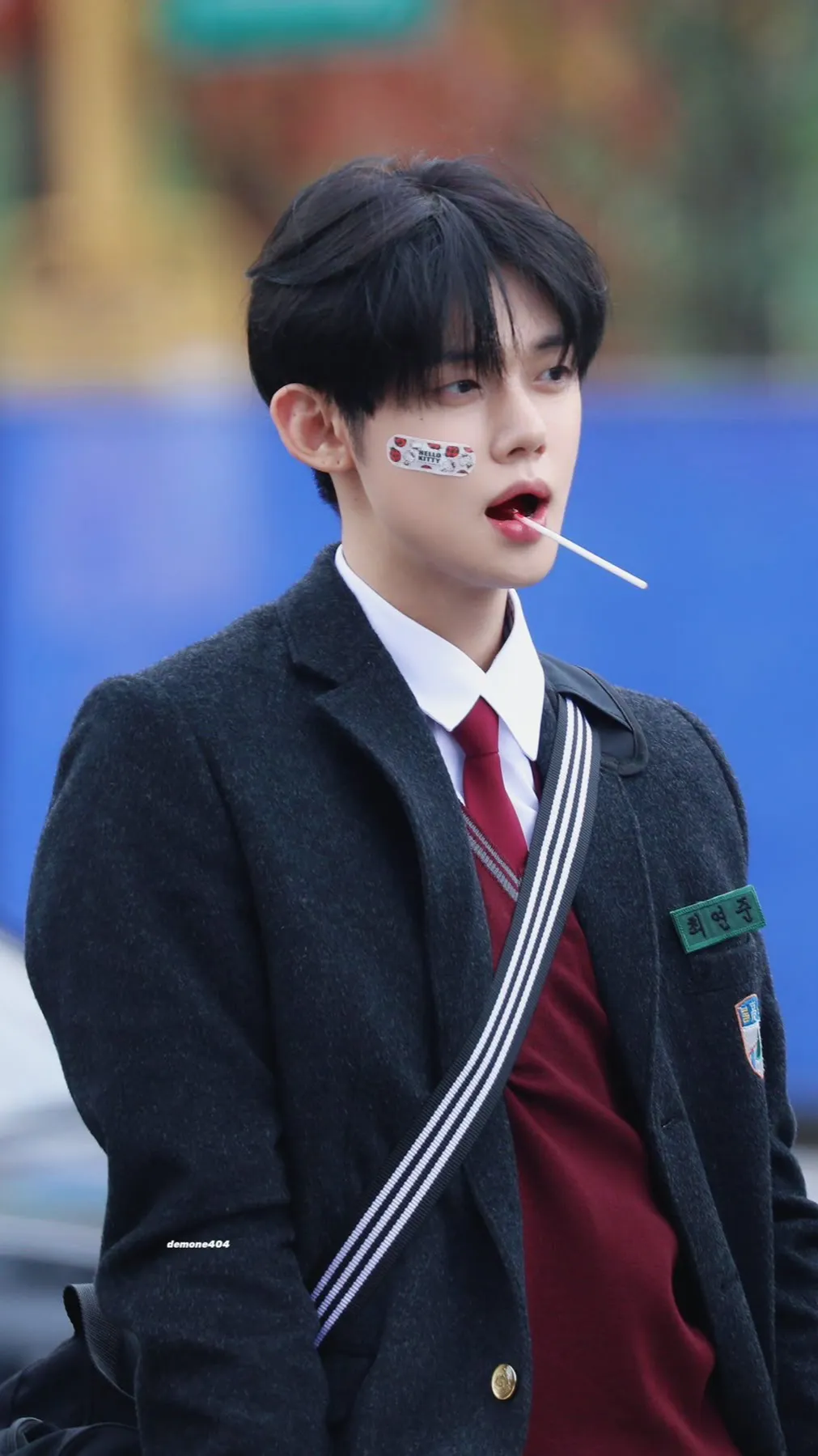 ai character: Yeonjun😻 background