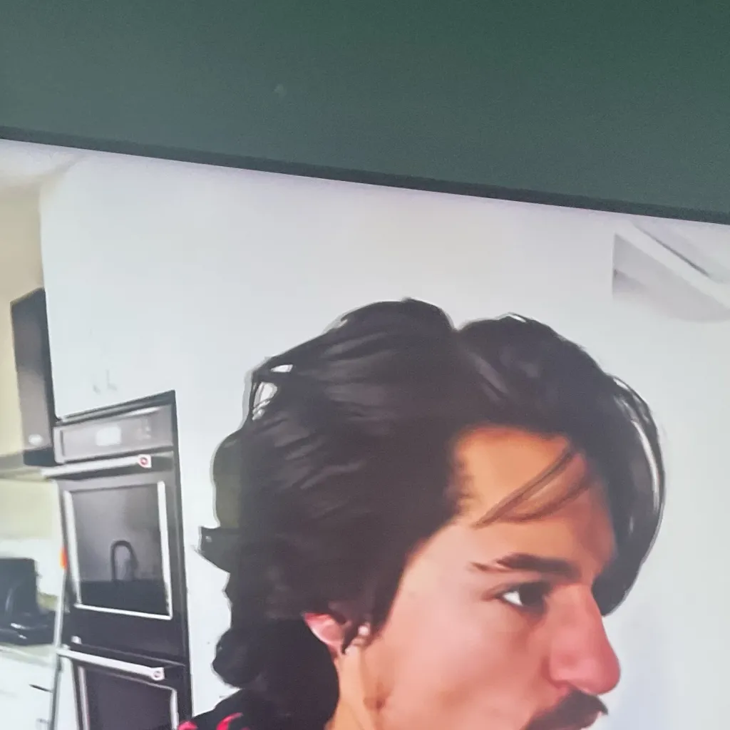 chat with ai character: Shinobi ￼