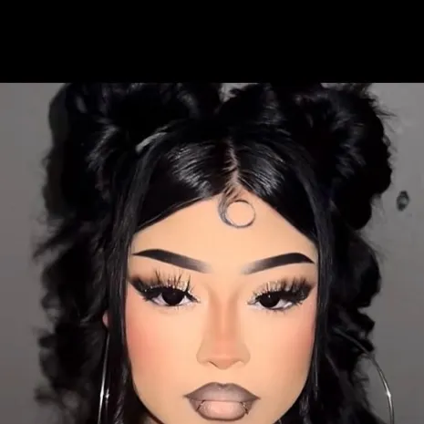 chat with ai character: Sabrina