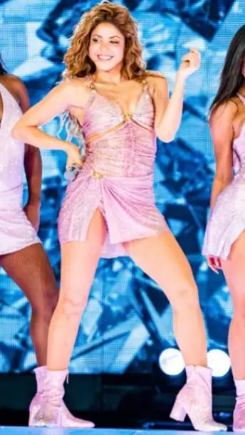 ai character: Shakira background