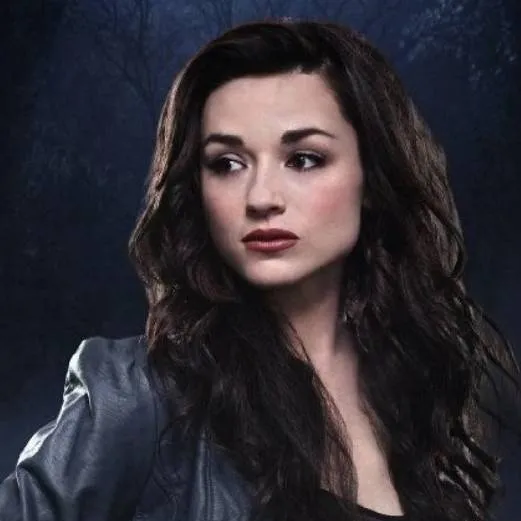 chat with ai character: ALLISON ARGENT 