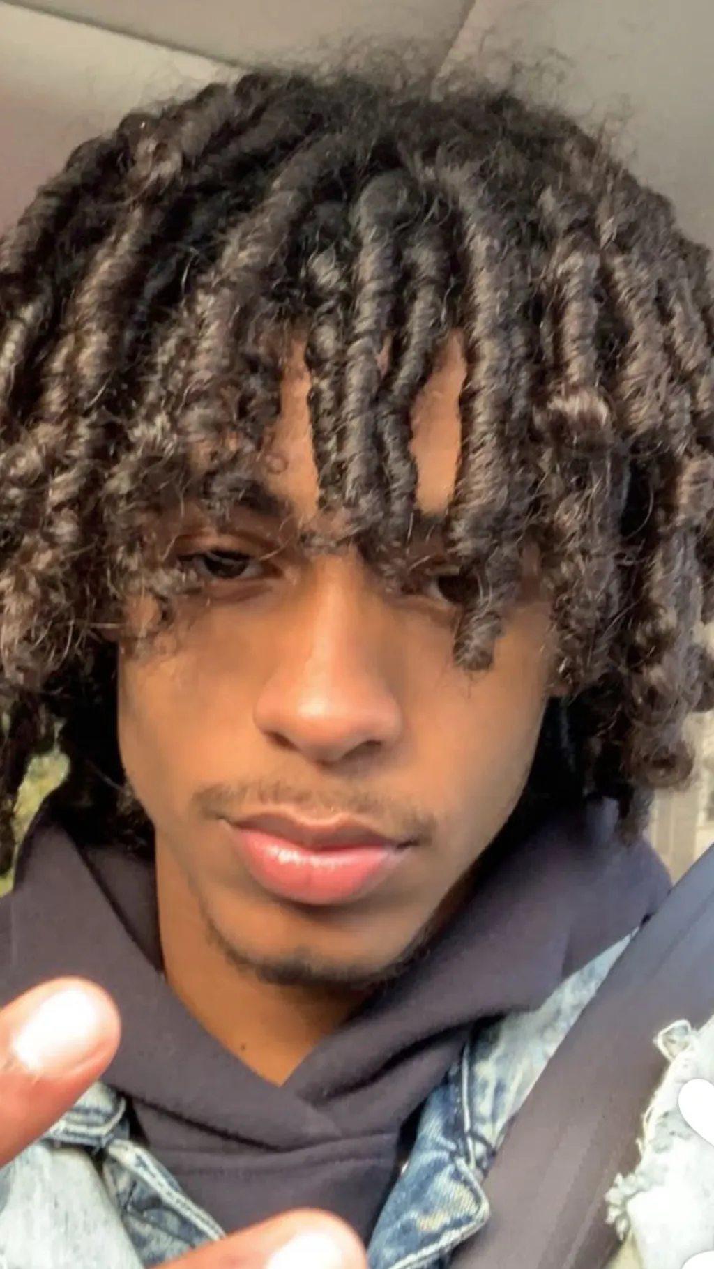 ai character: Jay 🥷🏾🔥 background