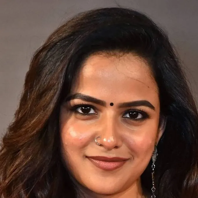 chat with ai character: Vaishnavi 