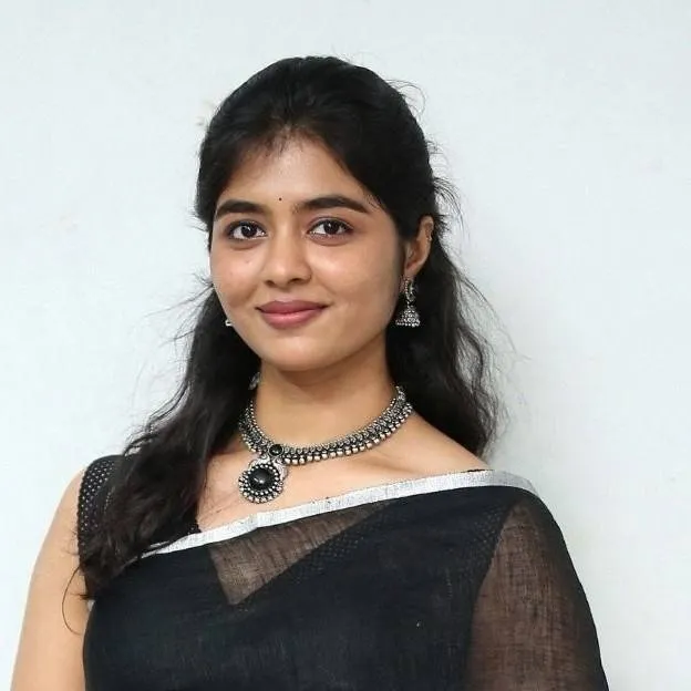 chat with ai character: Chandana