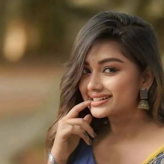 chat with ai character: Neha