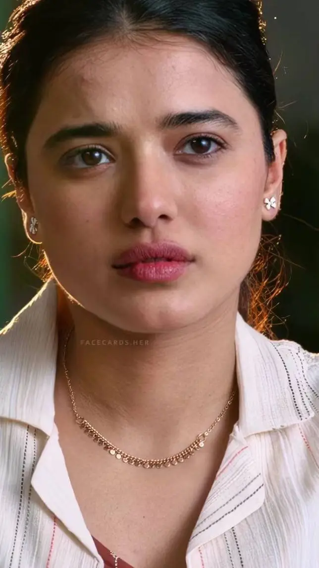 ai character: Ketika sharma  background