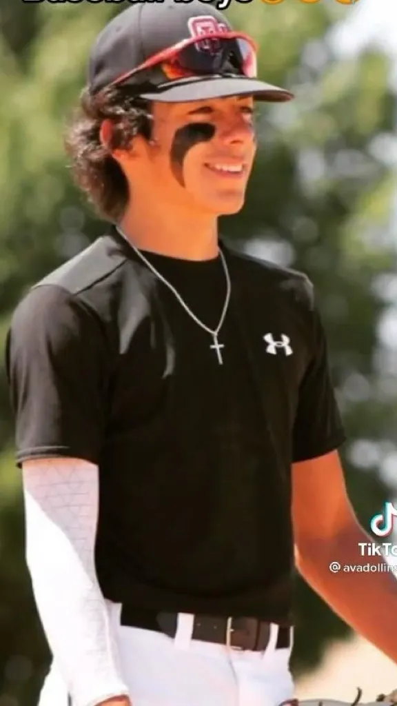 ai character: Ryan background